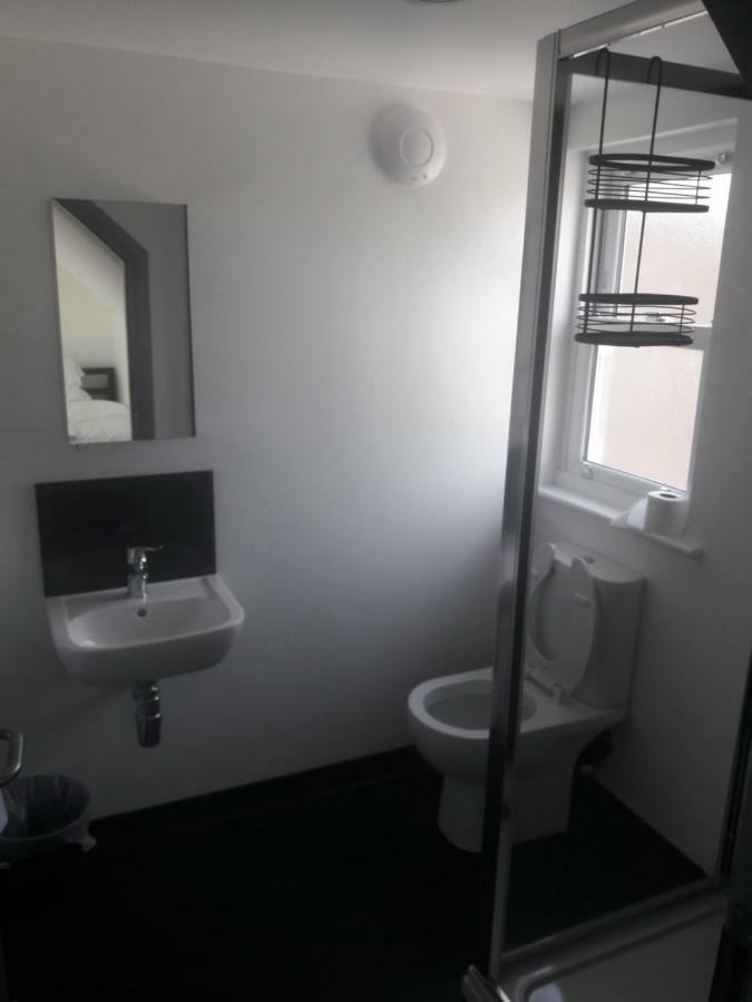 Crofts Hotel Cardiff Ngoại thất bức ảnh